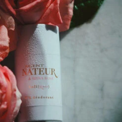 Agent Nateur Holi (Rose) N°4 Déodorant 50 Ml -Aveda Kosmetik Geschaft 1406647 Agent Nateur holi Rose N04 Deodorant 50 ml.59e4cc24