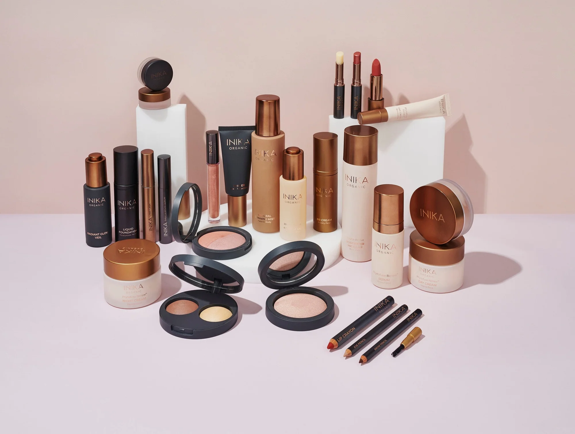 Titelseite -Aveda Kosmetik Geschaft D7AA033B 22B4 43CD A73B 43C2983E25E3