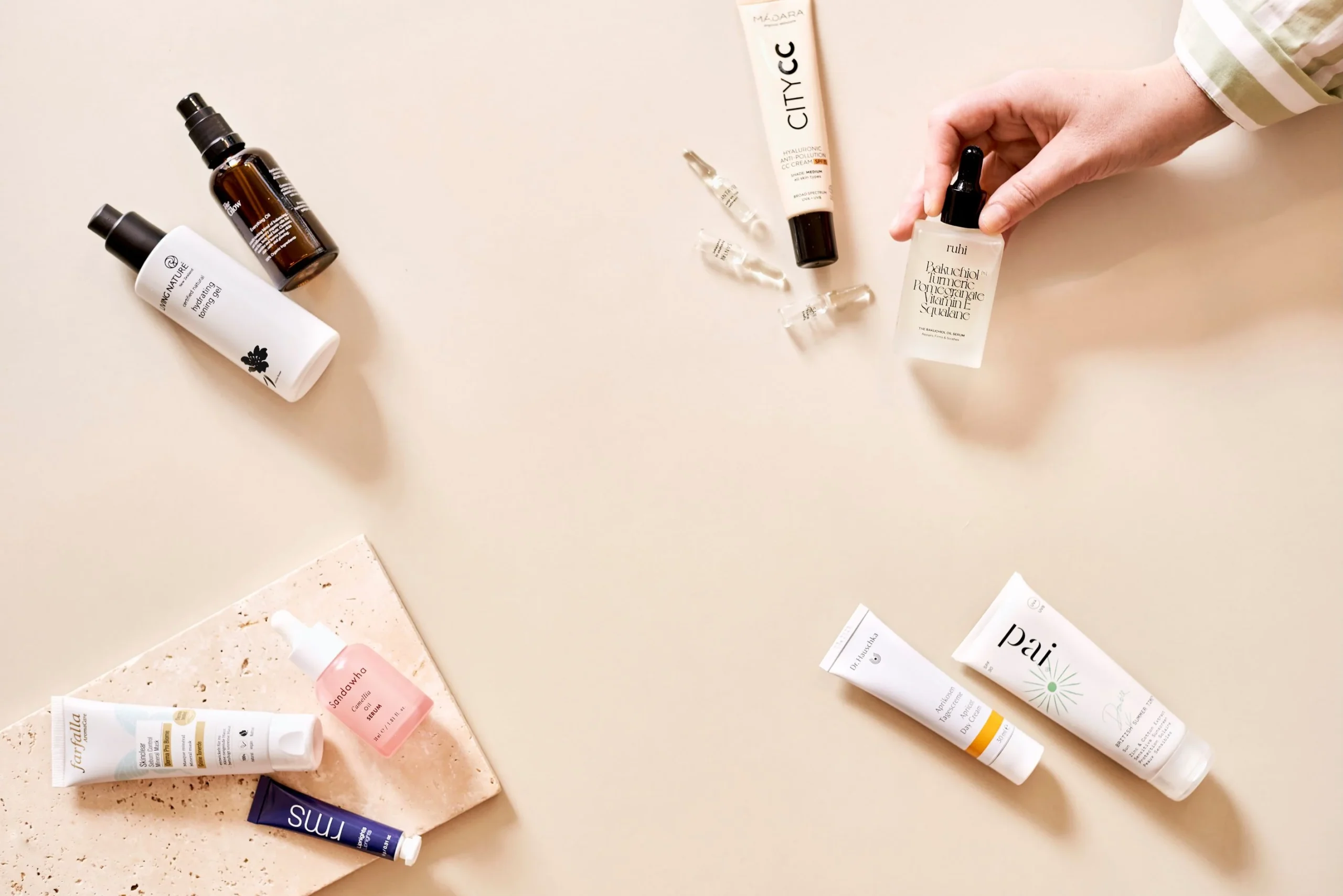 Titelseite -Aveda Kosmetik Geschaft WerteFreunde April24 22 7f20d43d 08f3 449d a48b 67f78a6b8416 scaled